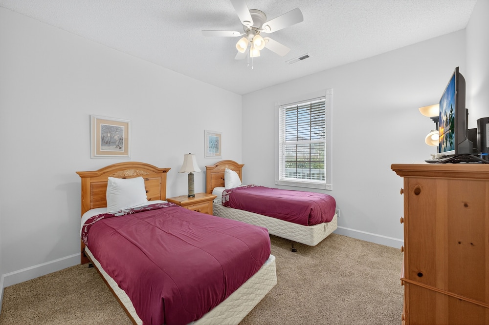 Magnolia Place 4627-201 2 Bedroom Condo