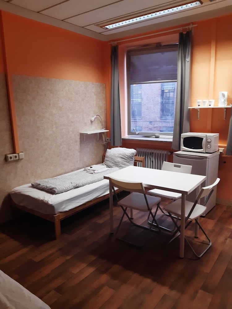 2-Rent Group Hostel Zimmer&Apartments GKP2