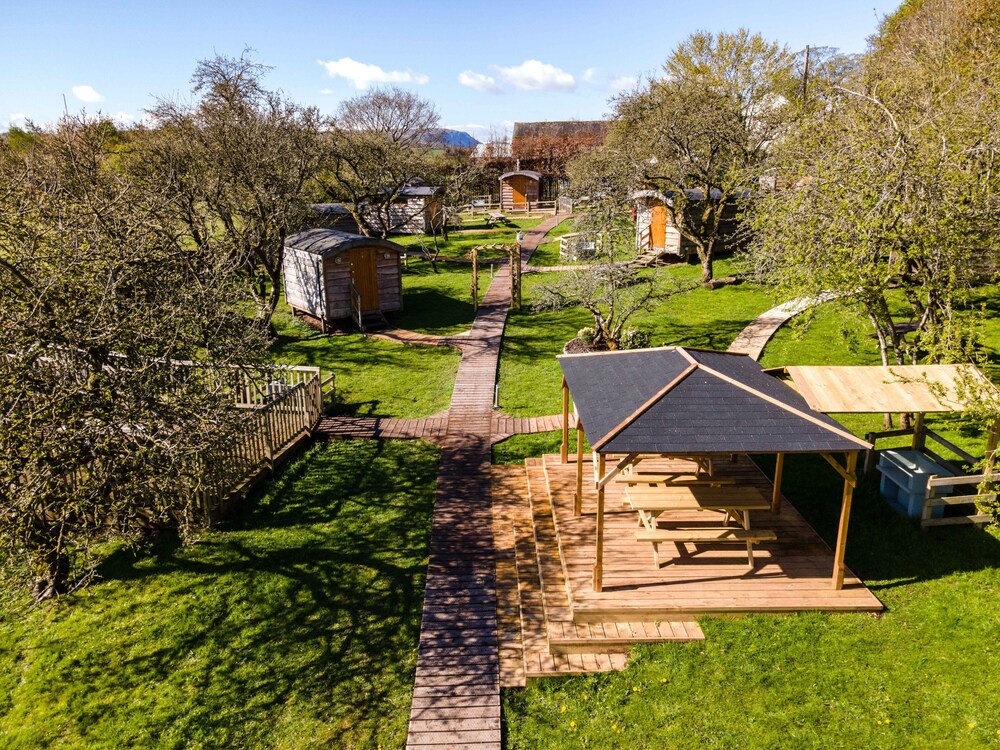 Orchard Hideaways