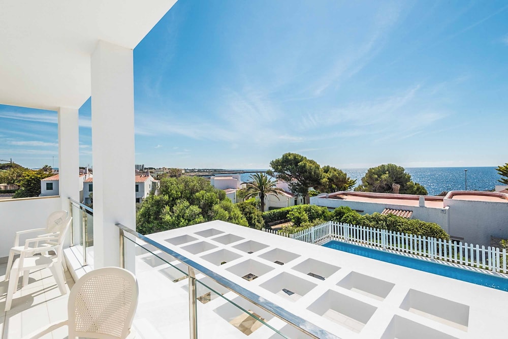 Villa Tomi