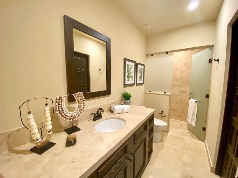 Quivira Los Cabos Condos & Homes - Vacation Rentals