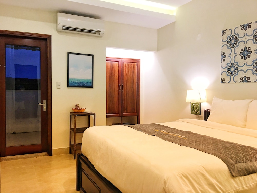 Riverside Hamlet Homestay & Villas