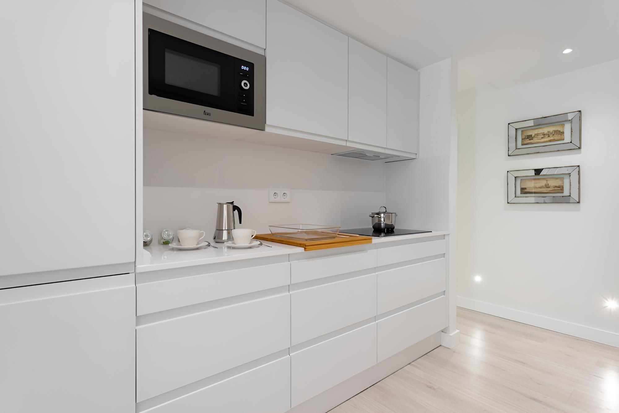 Unbeatable Location Near the Cathedral 3 Bd Apart Cabildo V view 3