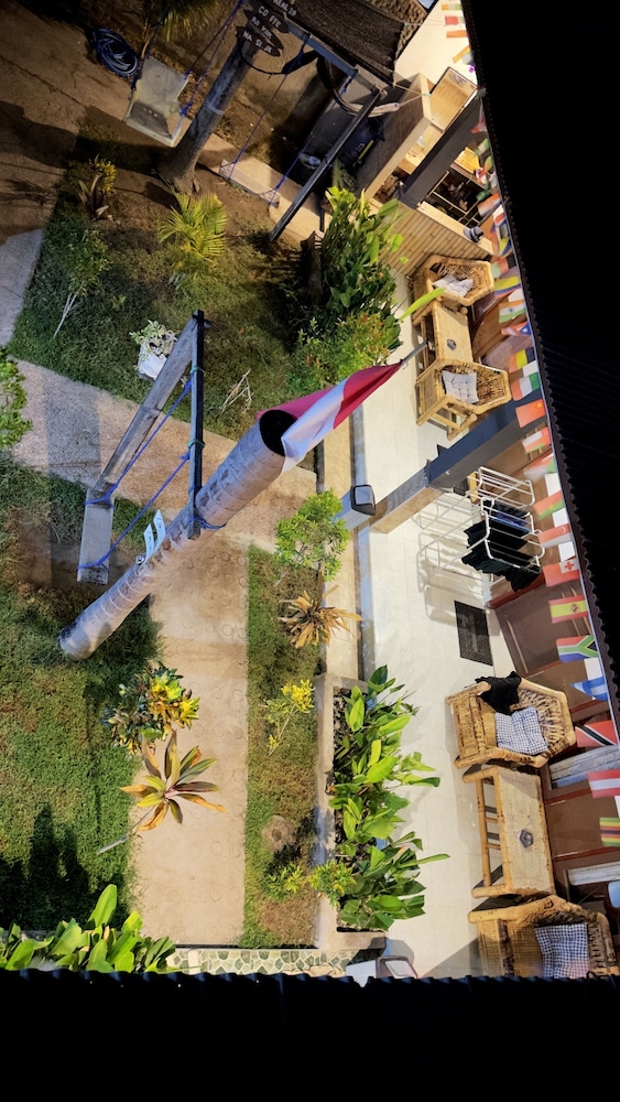 Cozy Alfia Inn view 2