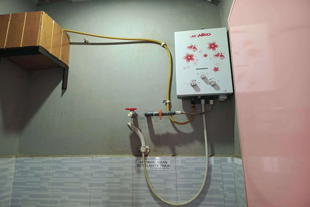 Hotel O Putra Family Homestay Sikunir