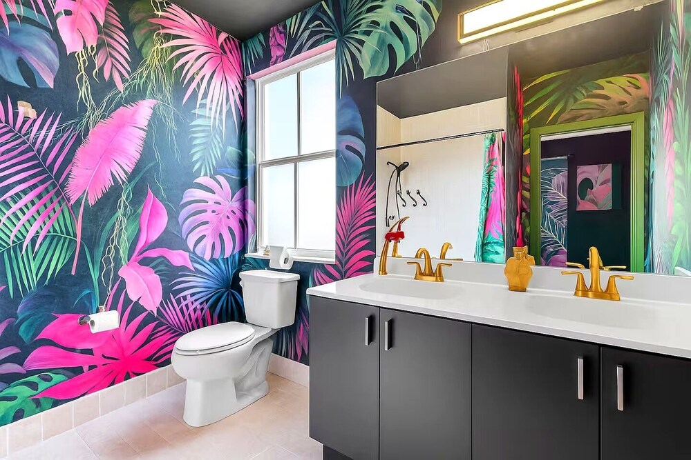 Ethereal Oasis Miami - Heated Pool Spa & Cinema - Prime for Groups