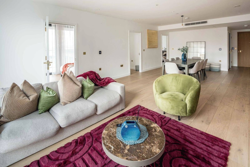 London Oasis Apartment With 3 Bedrooms