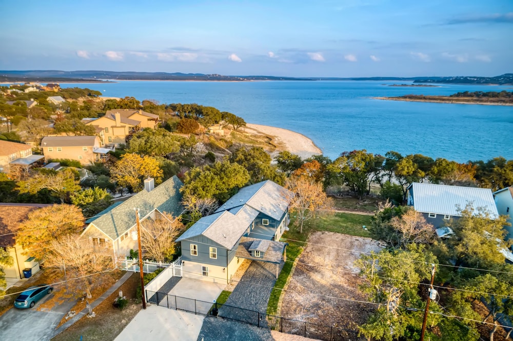 Cl 874 Million Dollar View 5 Bedroom Home by RedAwning view 3