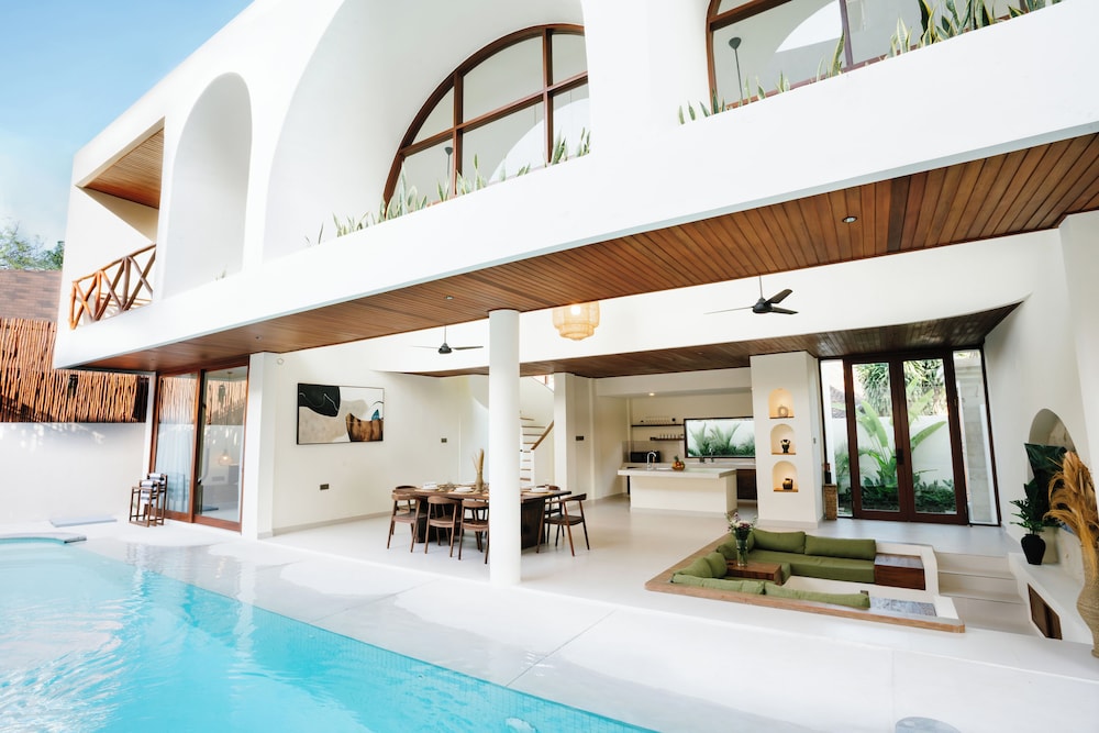Luxury Noah Villa
