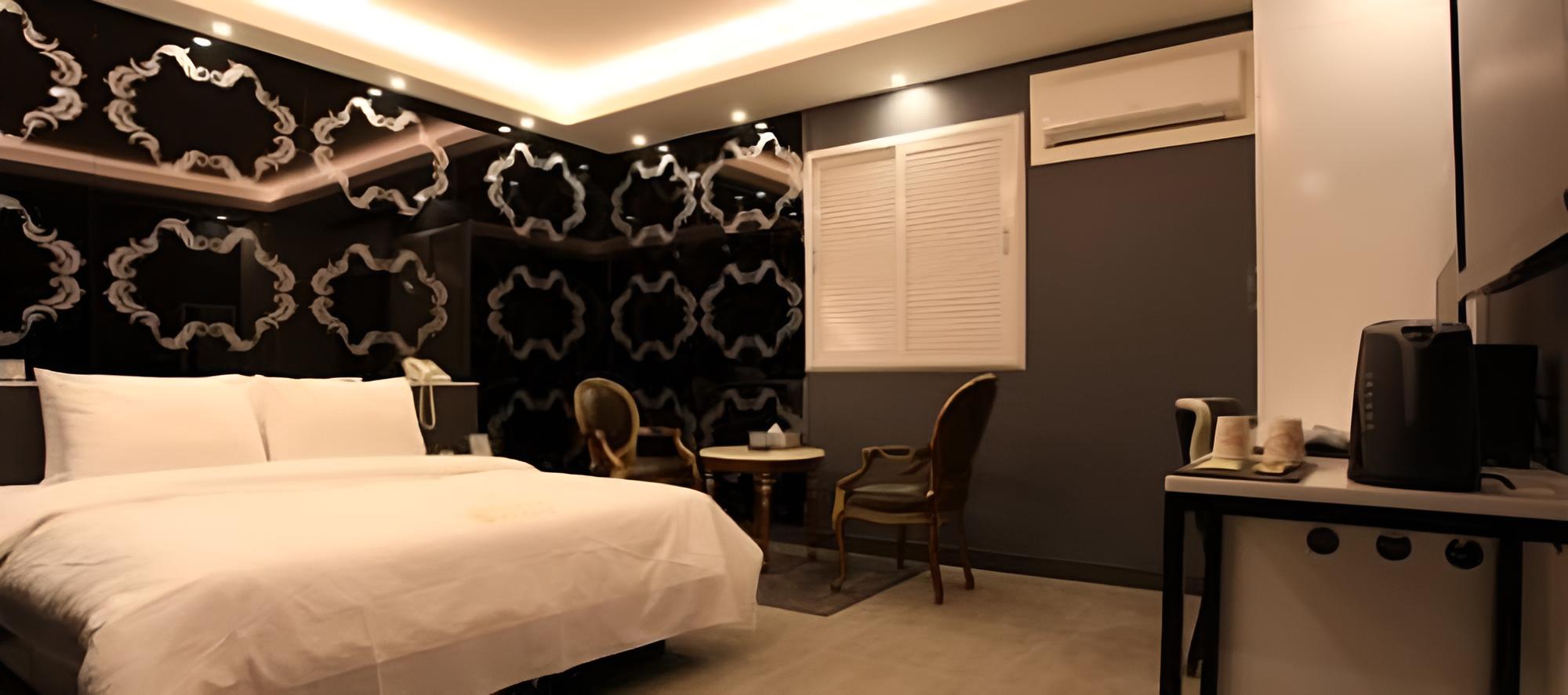 S-Petite Hotel