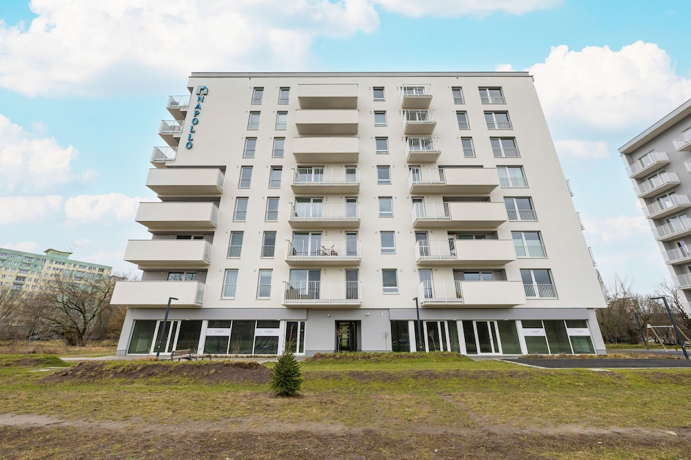 Stylish Apartment 7th Floor by Renters