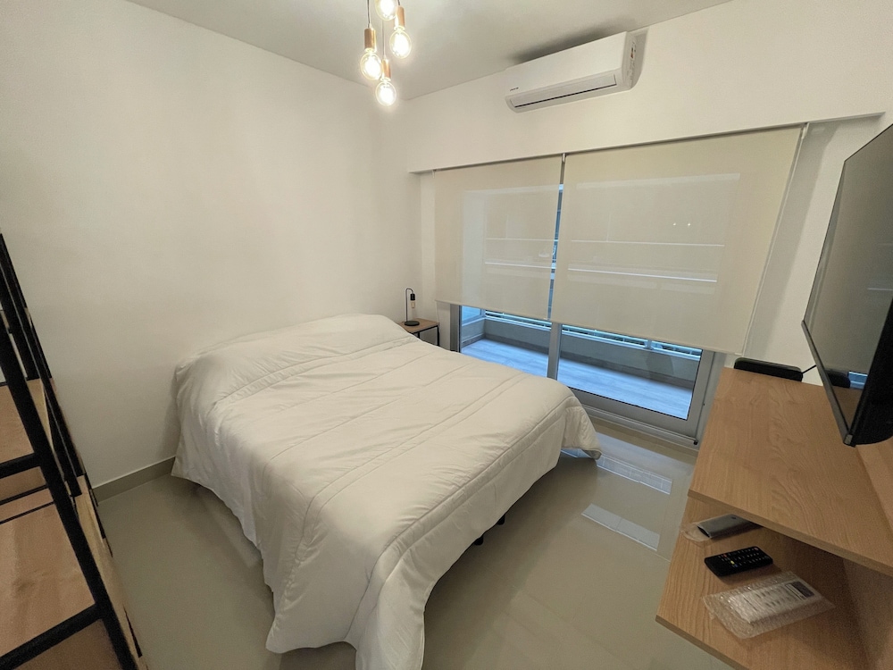 Ayres Suites Moreno