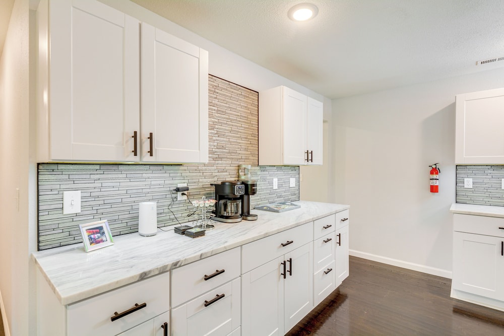 Yard w/ Patio: Family-friendly Home in Lamar!
