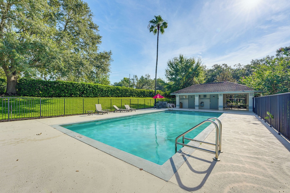 Waterfront Home w/ Private Pool: 5 Mi to Disney!