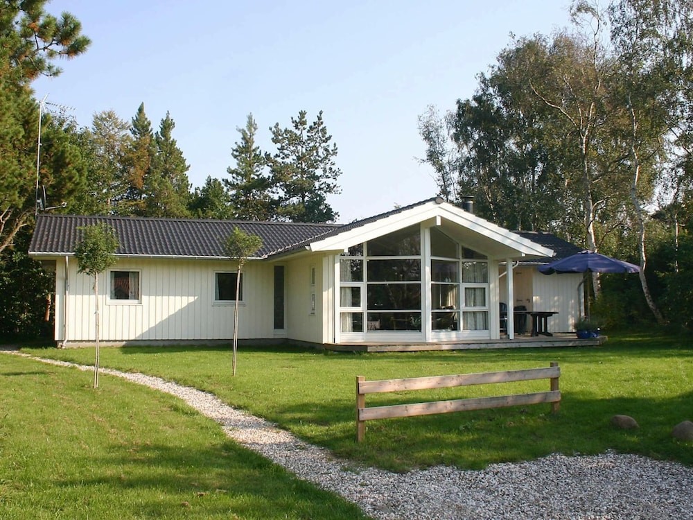 Photo 32