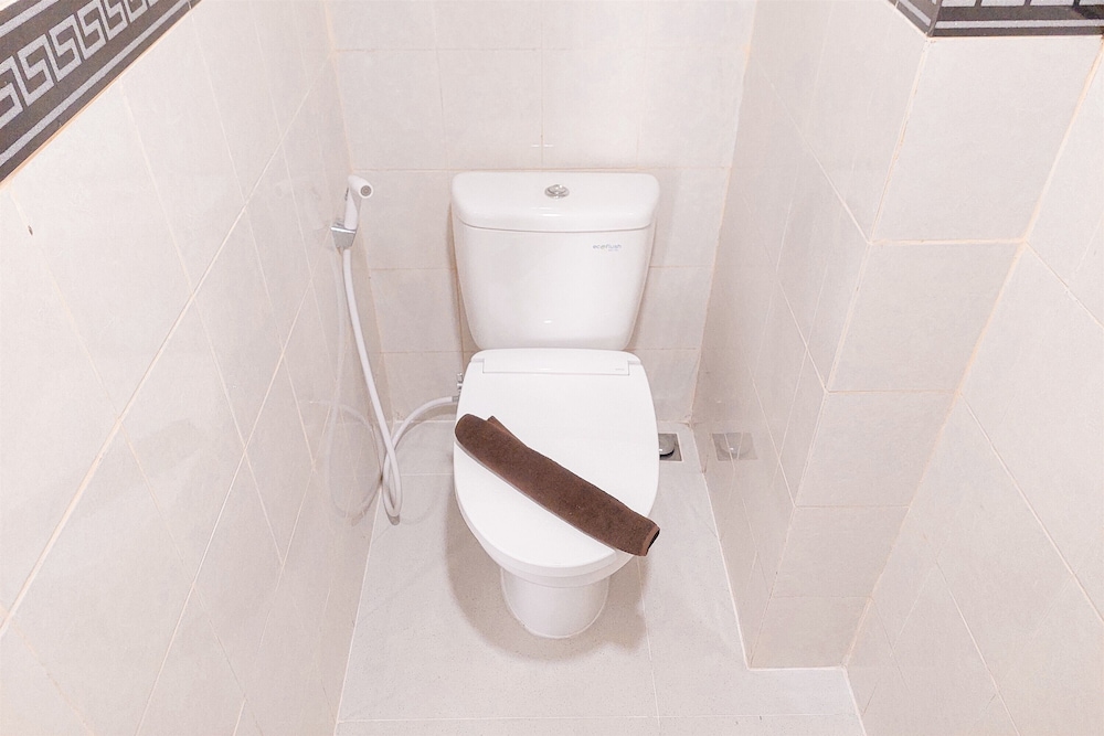 Best Deal Studio Apartment Urbantown Serpong