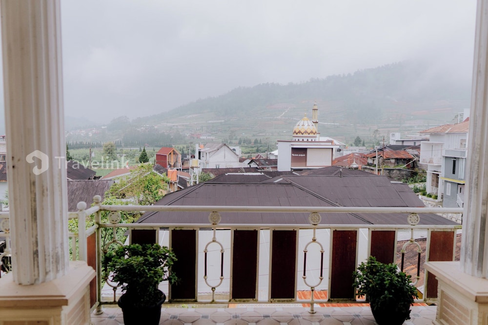 Dieng Travelink Inn