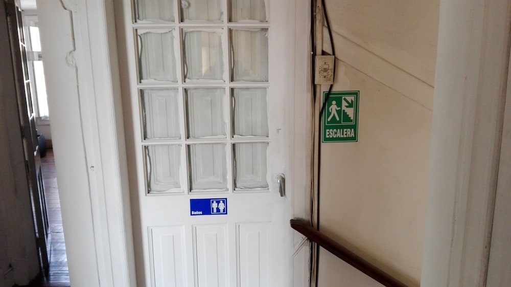 Hospedaje Almeyda B&B.