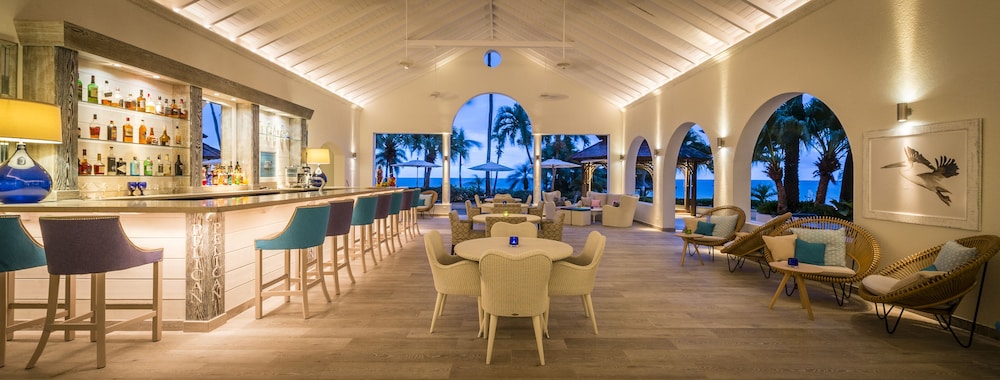 The Cove Suites at Blue Waters Resort and Spa - Property Image 10