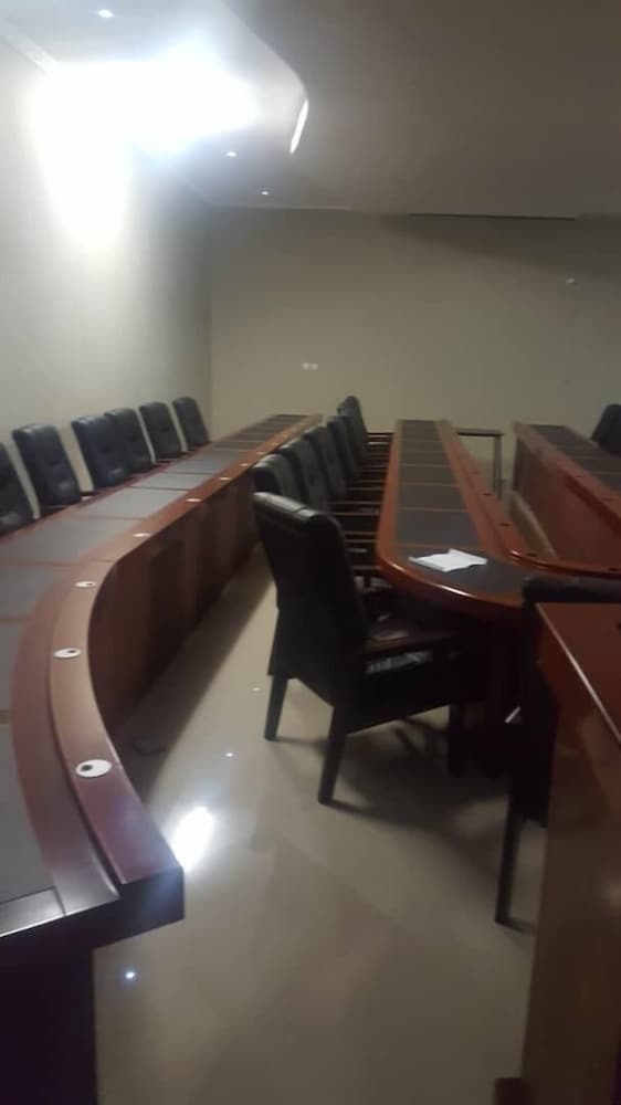 meeting & event spaces