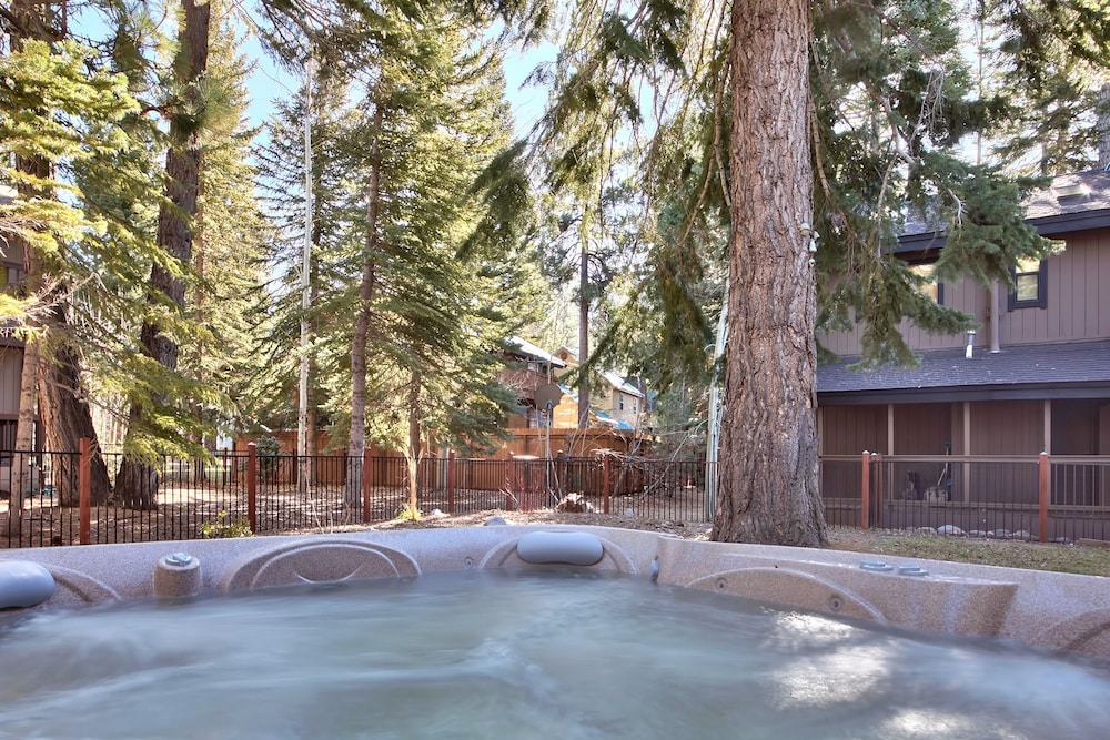 2272l The Lupine Lodge 3 Bedroom Home