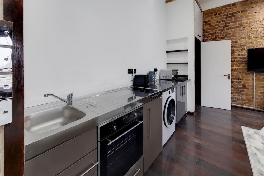 Beautiful Studio Apartment In Belgravia