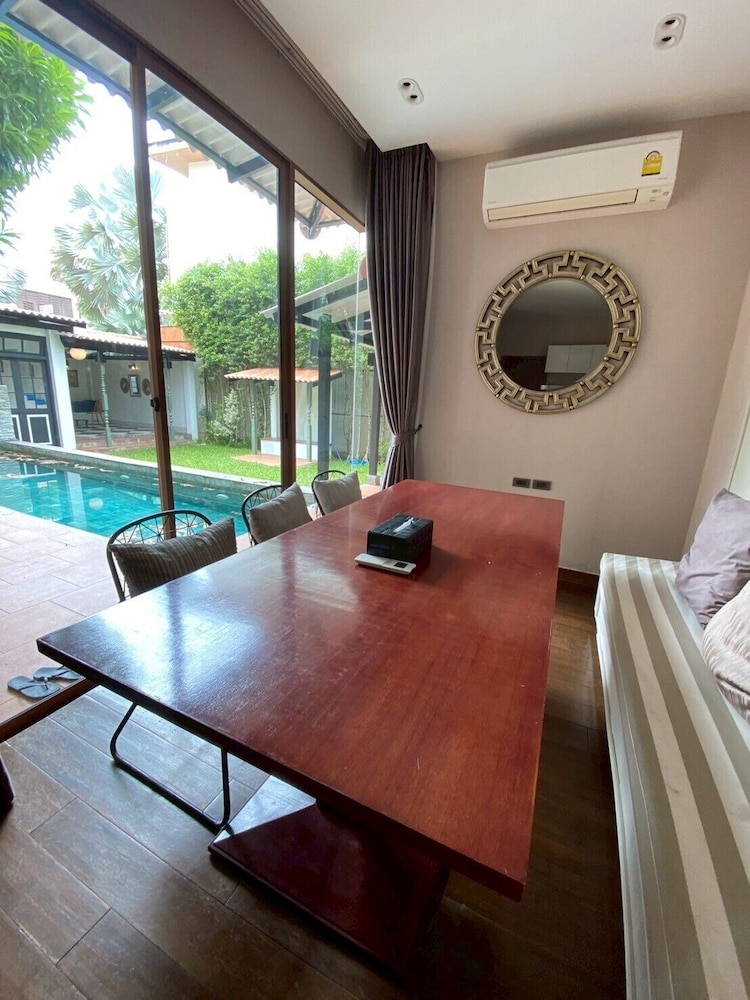 Serava Pet-Friendly Pool Villa Huahin