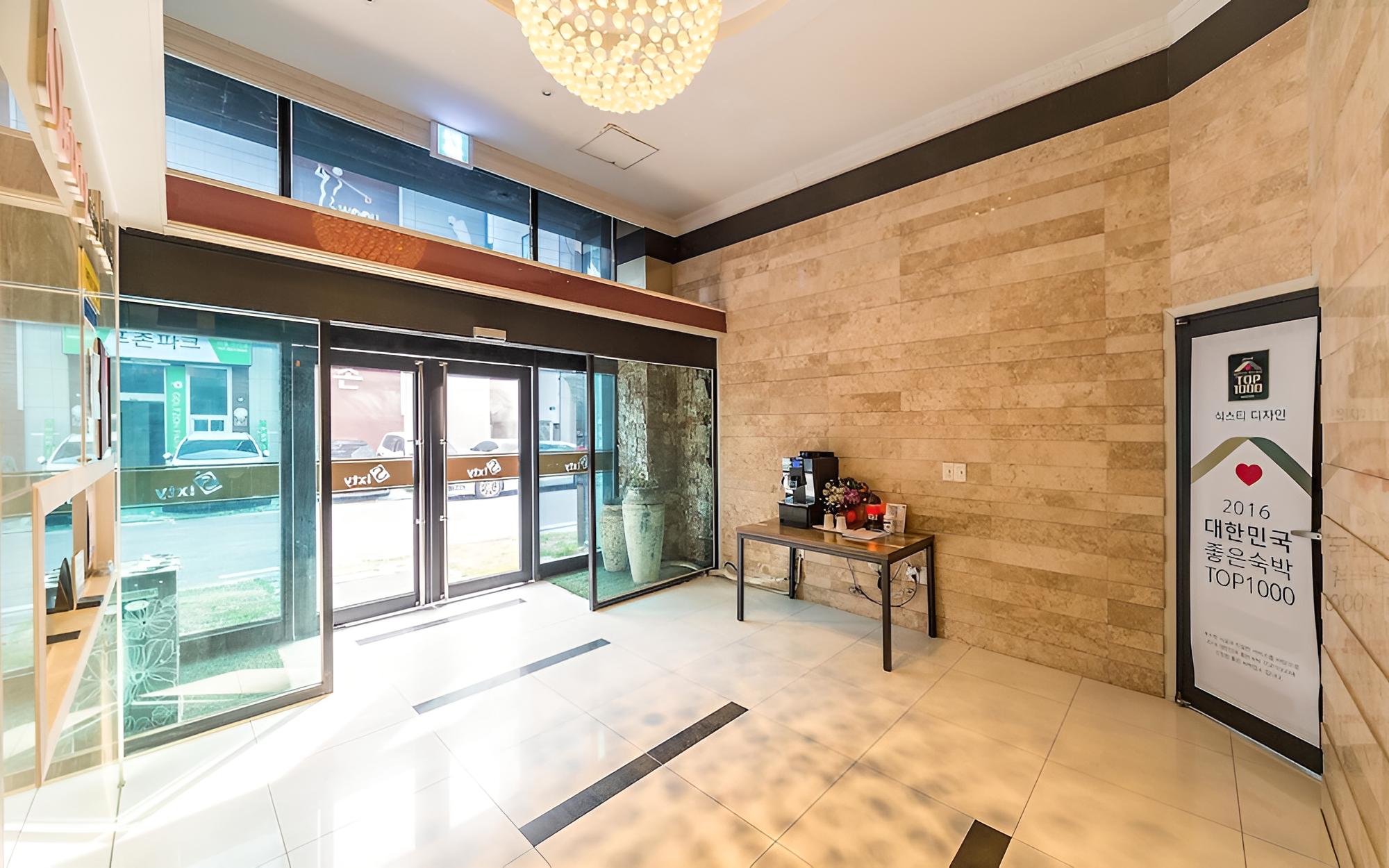 Yeosu Hotel Sixty view 3