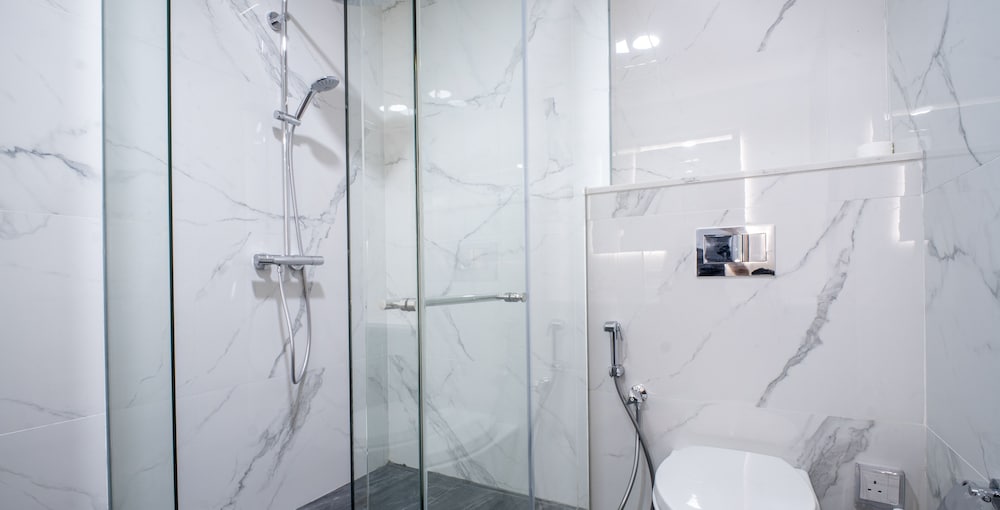 Moonway Luxury Suites At CORE Residence