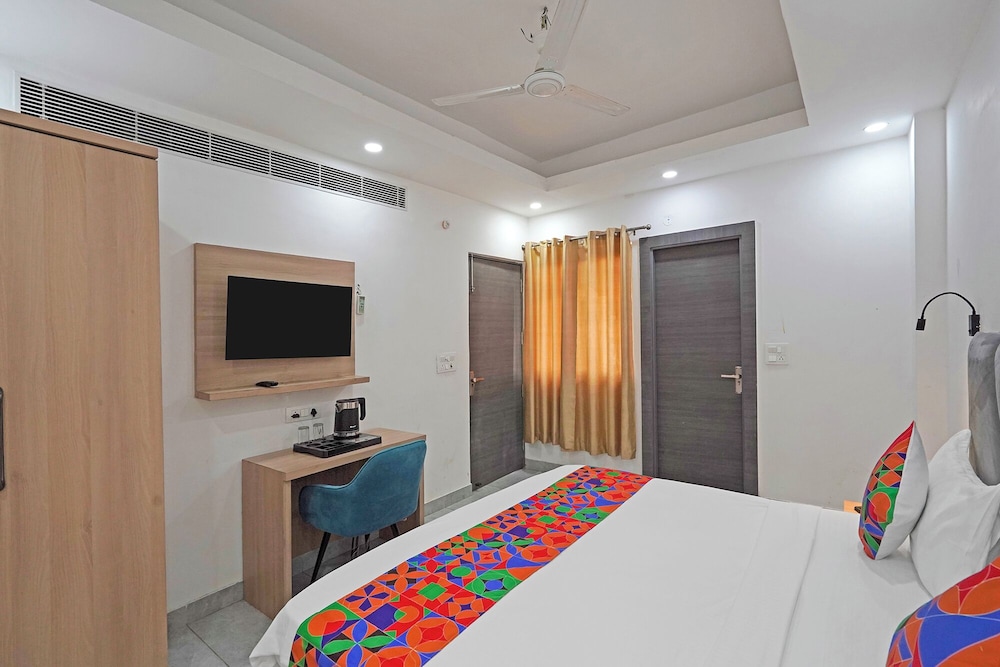 Fabhotel Grand Olive I