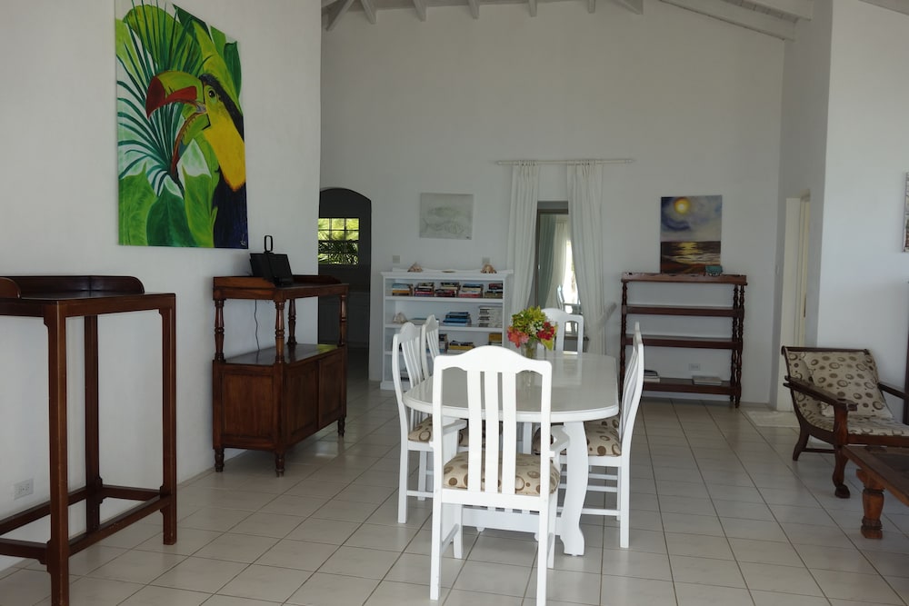 Inchcape Seaside Villas