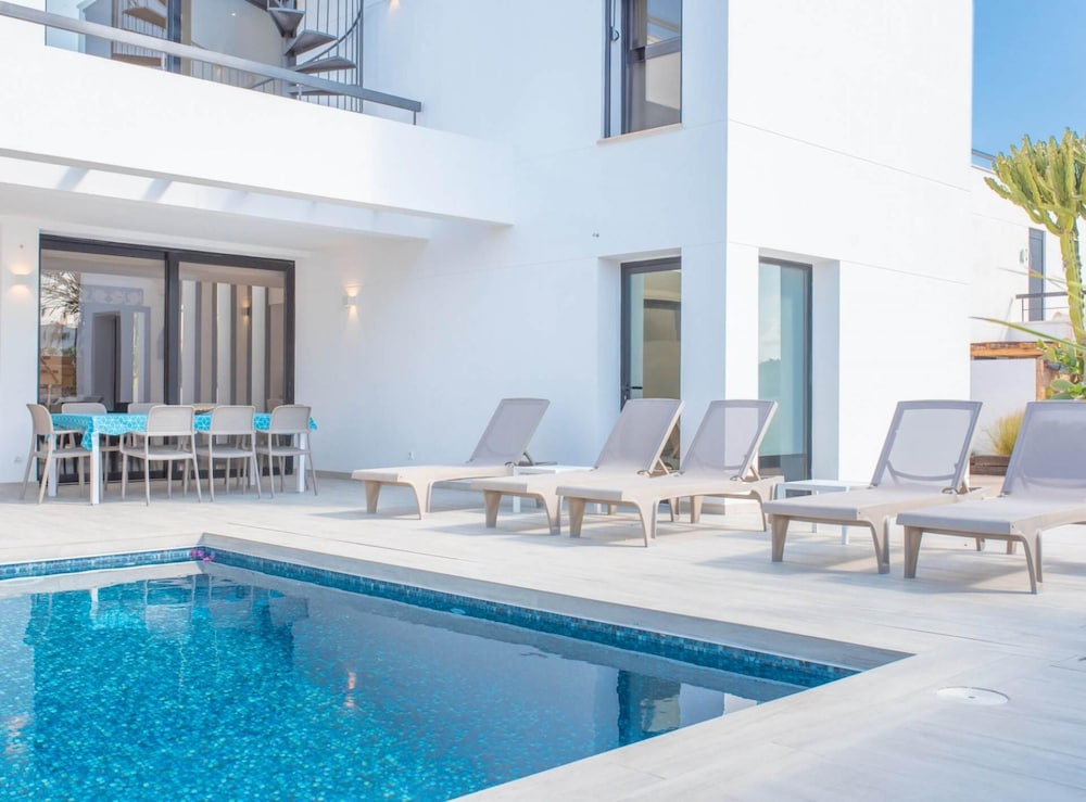 Villa Sa Marinada Modern Villa With Pool for 8 People