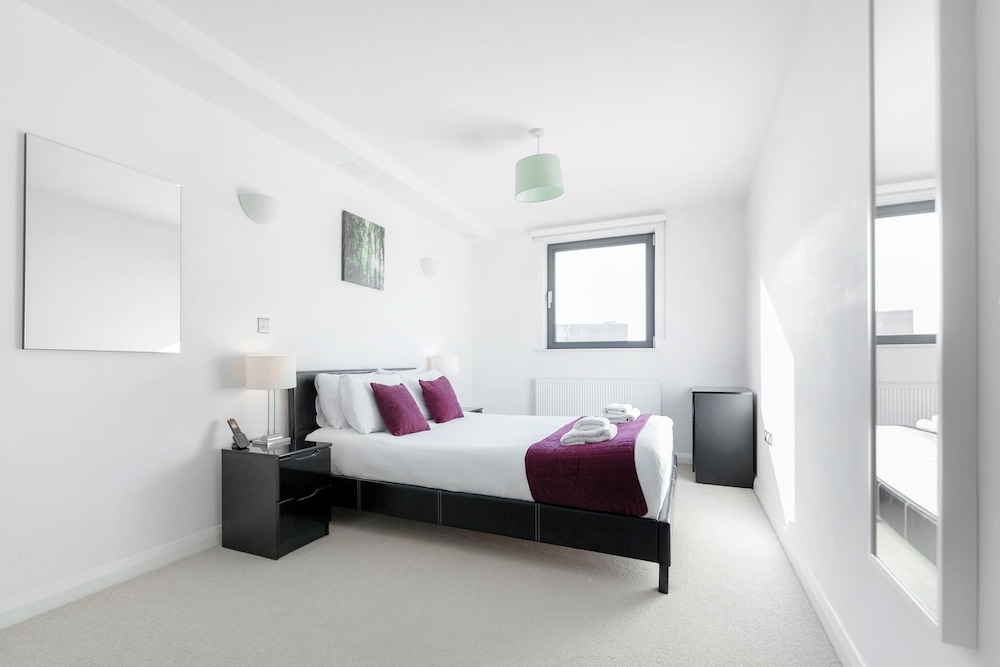 Roomspace Apartments - Chorus