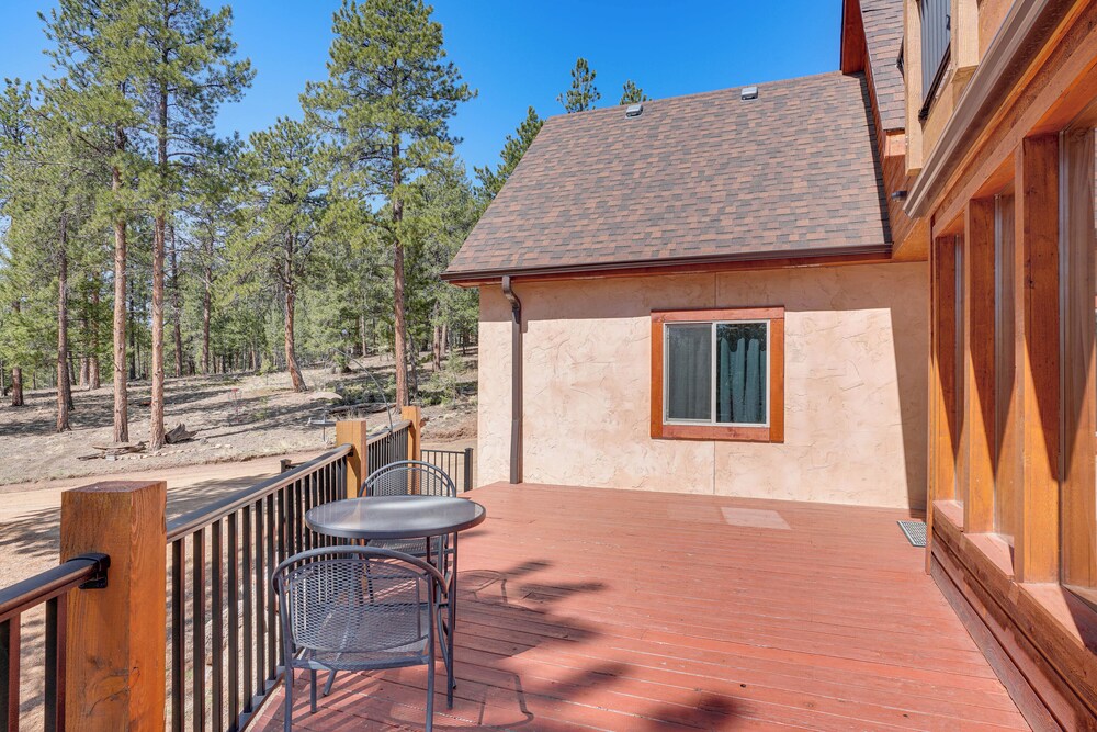 8 Mi to Staunton State Park: Mtn-view Hideaway!