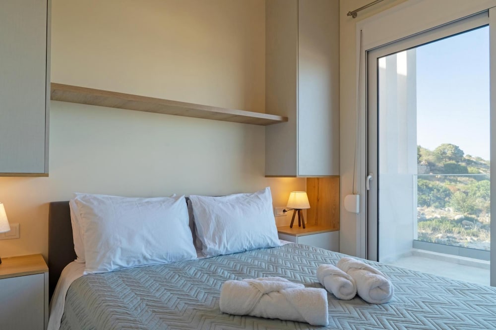 Saphire Nevelo Quality Villas