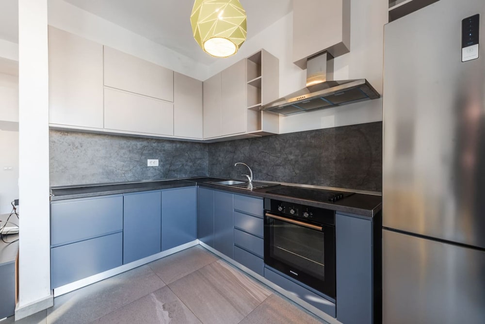 2-br Apartment by the Beach - Jasemin