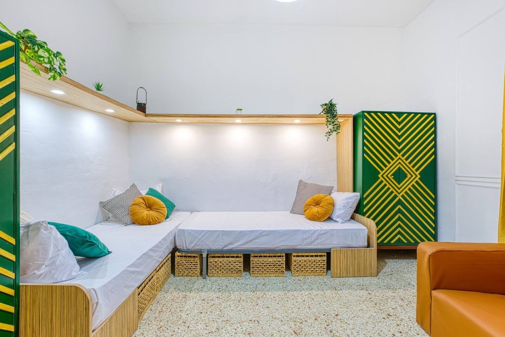 Lilly the Traditional Maltese Townhouse in Sliema