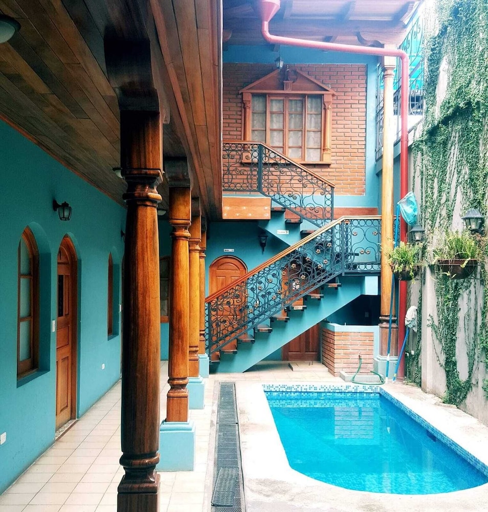 Hostal Los Octavianos Deluxe
