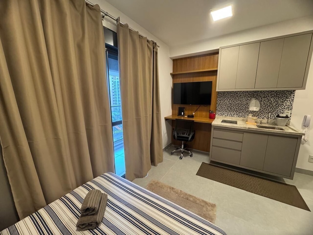 Haus Mitre Residences