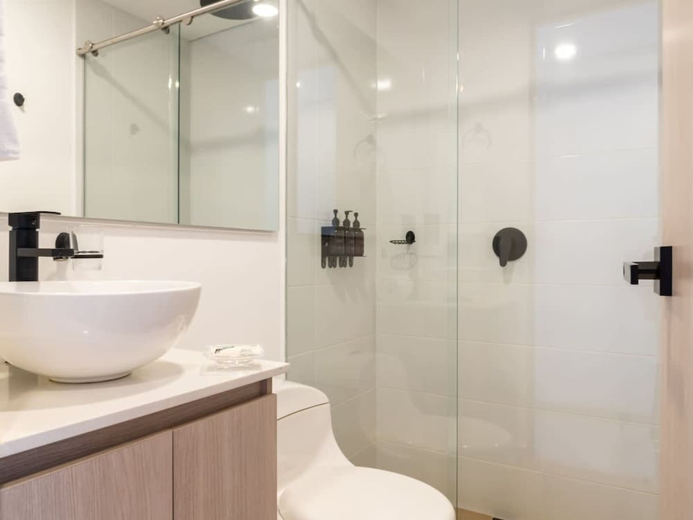 Beautiful 3BR in Laureles Medell n