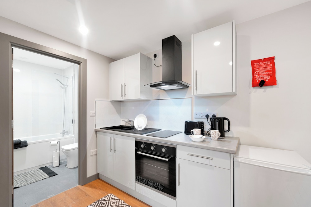 Studio Apartment in London - Ilford, East London