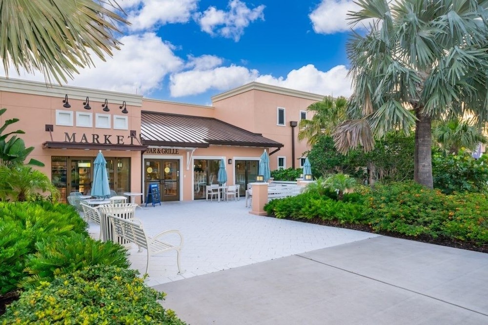 New! Modern Townhome Near Disney! Splash Pool, Resort W/waterpark-8206sa 3 Bedroom Townhouse