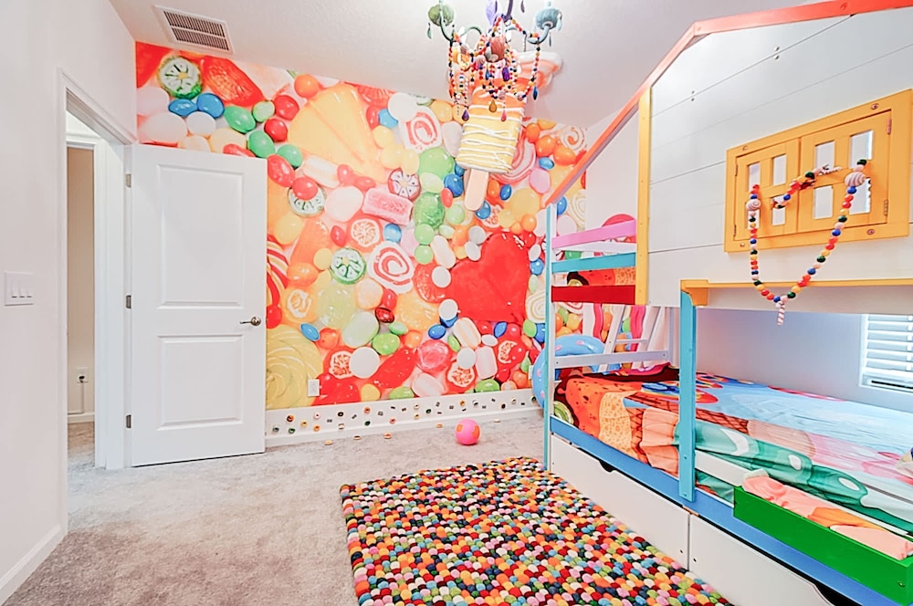 5893 Family Fun Home With Pool Near Theme Parks