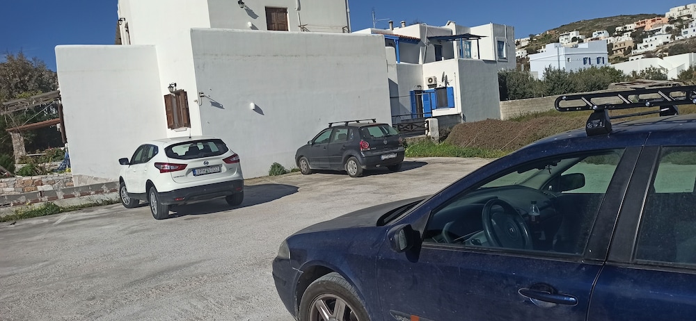 Akti Miaouli Holiday Home