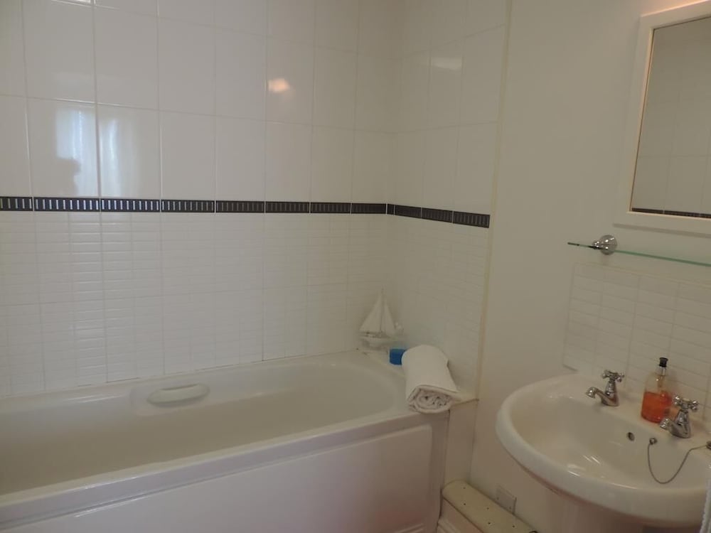 Sea Breeze Apartment Near the Eden Project view 4
