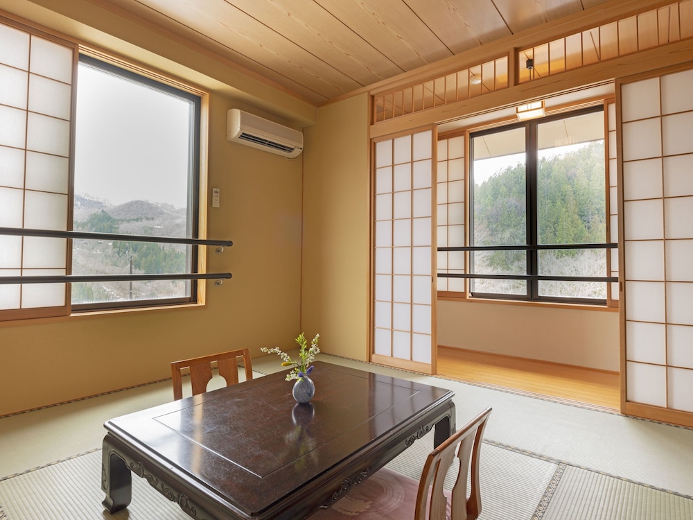 Tenjiku Onsennosato