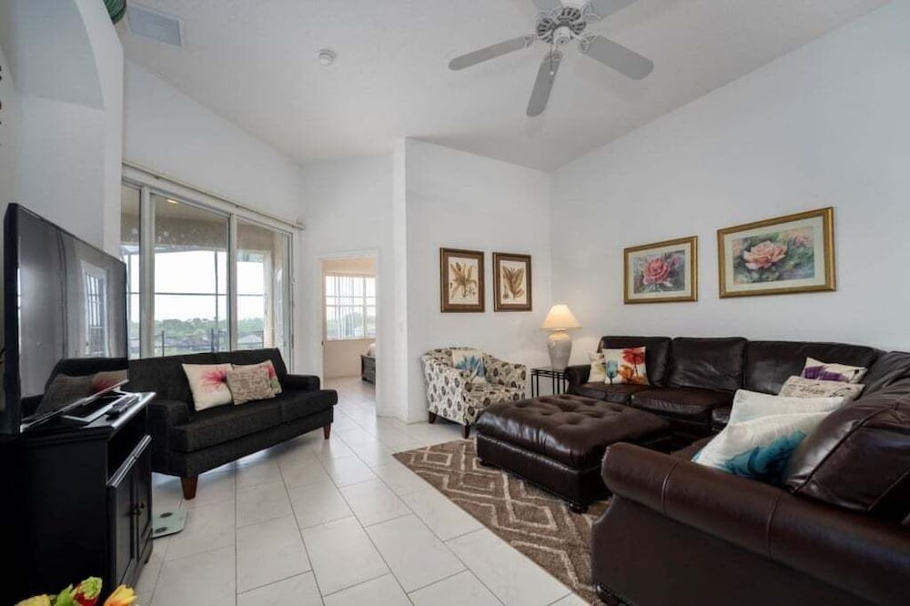 Calabay Comfort - 4br Pool & Spa Near Disney 4 Bedroom Villa