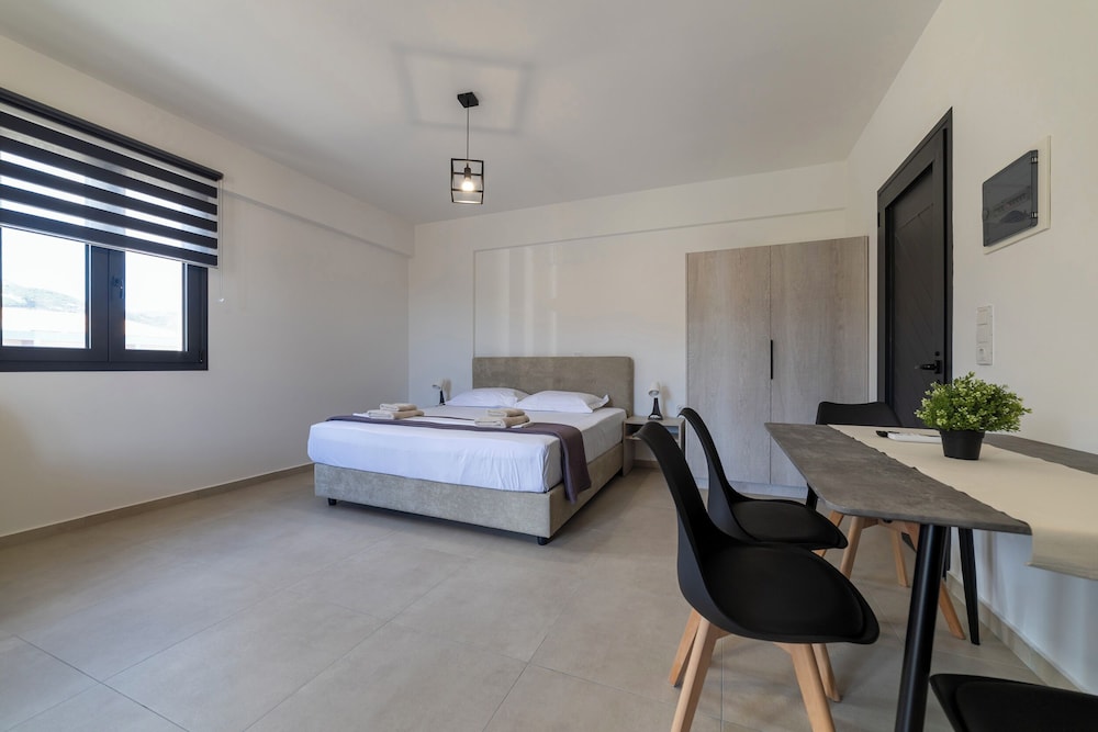 NS Apartments Nydri