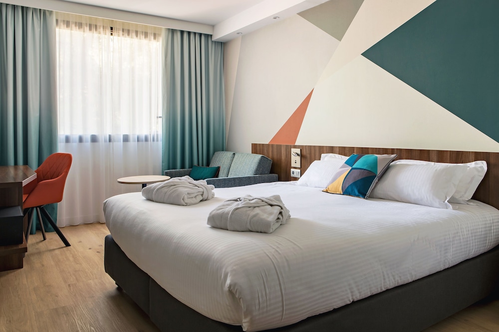 Vitrolles Vacations - Holiday Inn Marseille Airport, an IHG Hotel - Property Image 53