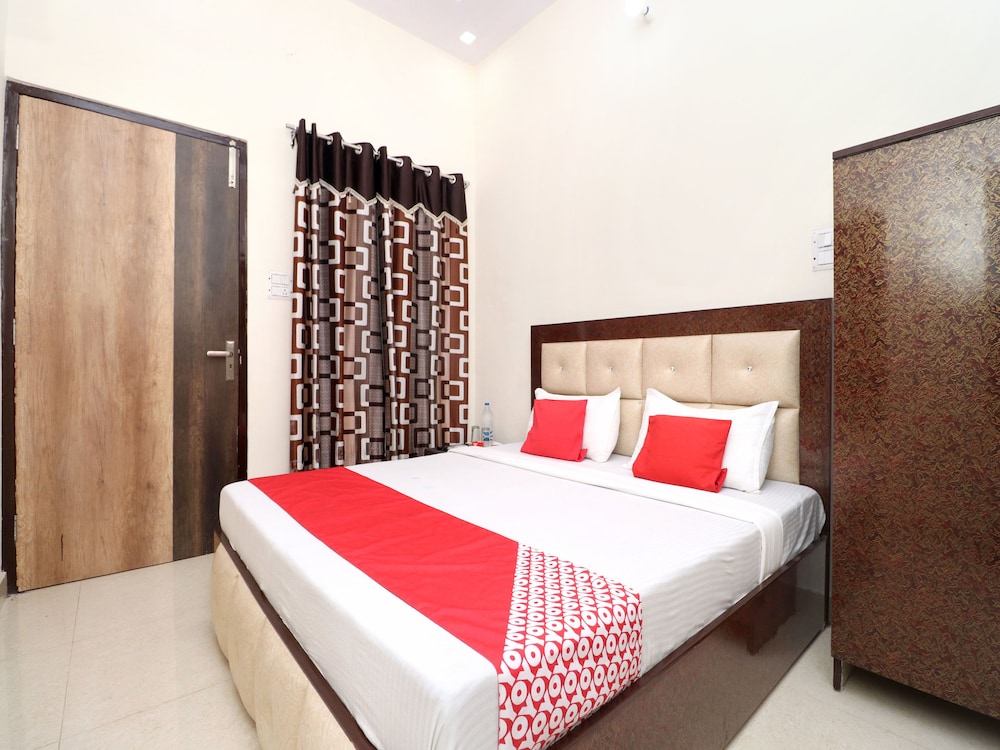 OYO 16494 Dhunna Guest House